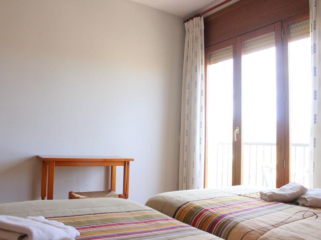 Hotel Casa Domenc Aren Екстер'єр фото